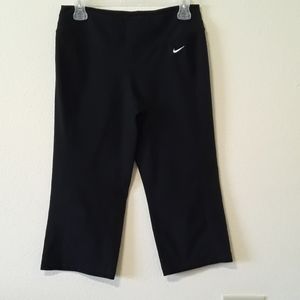 Nike cropped yoga pants size S